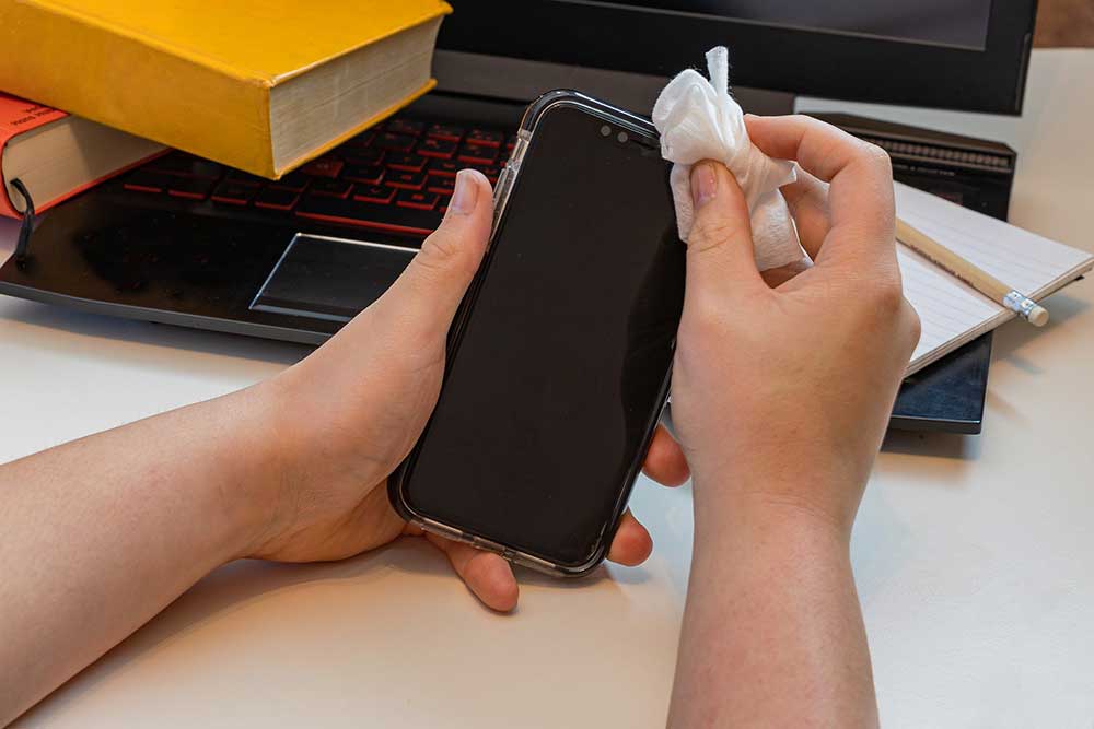 coronavirus-Abstand-Smartphone